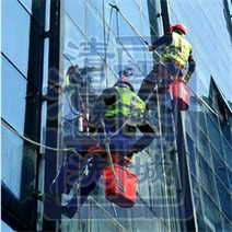 高空清洗的重要性與常見技術(shù)