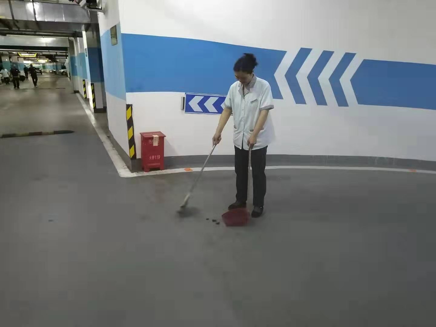 小故事，大感動(dòng)——記江城清洗襄陽恒大項(xiàng)目保潔員鄭永革