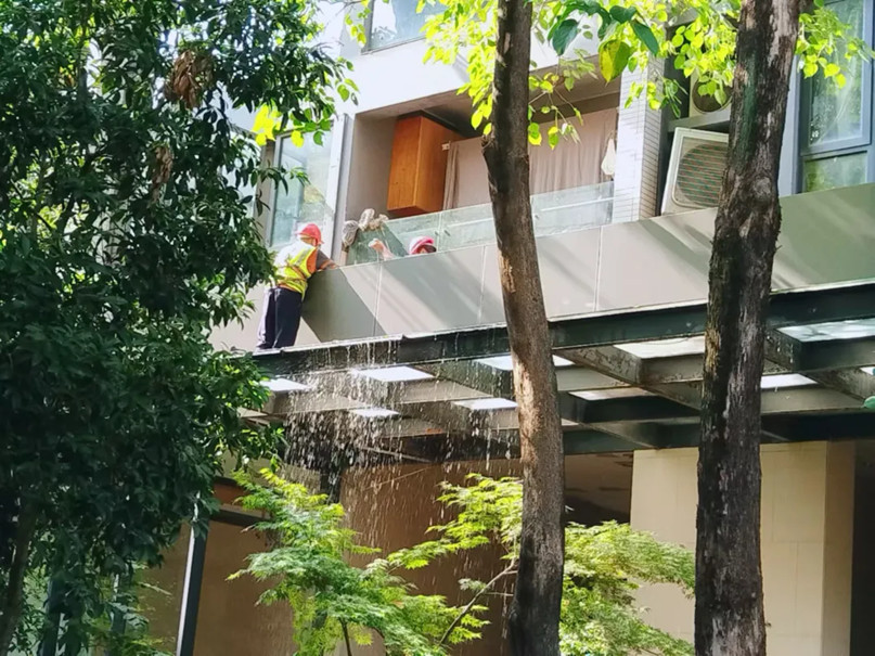 國(guó)際花園，洗雨眉啦！